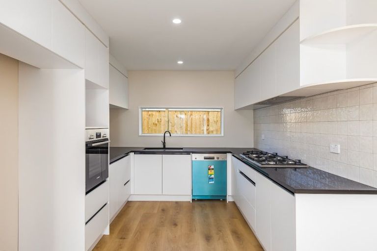 Photo of property in 3b Tui Street, Belmont, Auckland, 0622