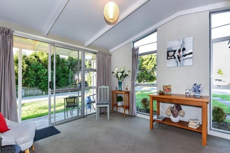 Photo of property in 5a Le Fleming Street, Darfield, 7510