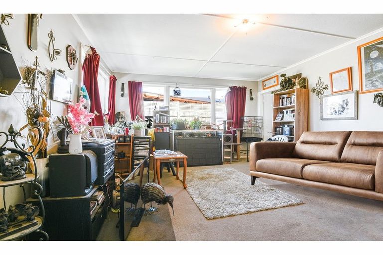 Photo of property in 13 Elliott Crescent, Owhata, Rotorua, 3010