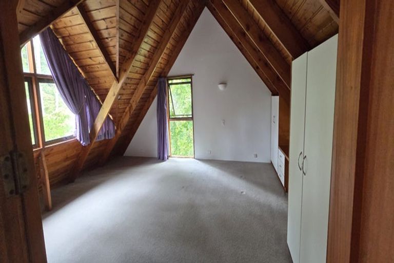 Photo of property in 20 Montressor Place, Howick, Auckland, 2014