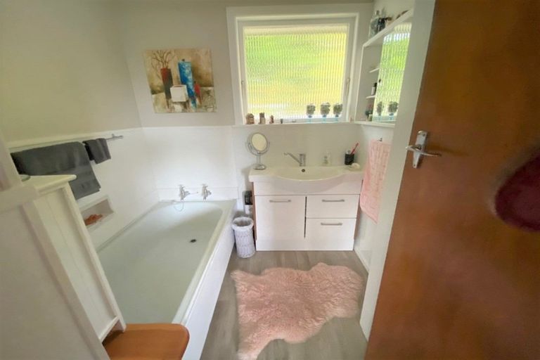 Photo of property in 42 Thompson Street, Tokoroa, 3420