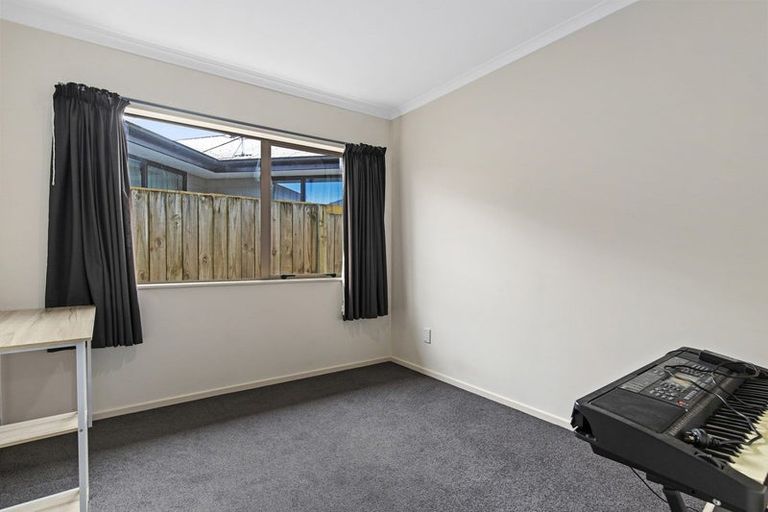 Photo of property in 15 Ribbonwood Close, Te Kauwhata, 3710