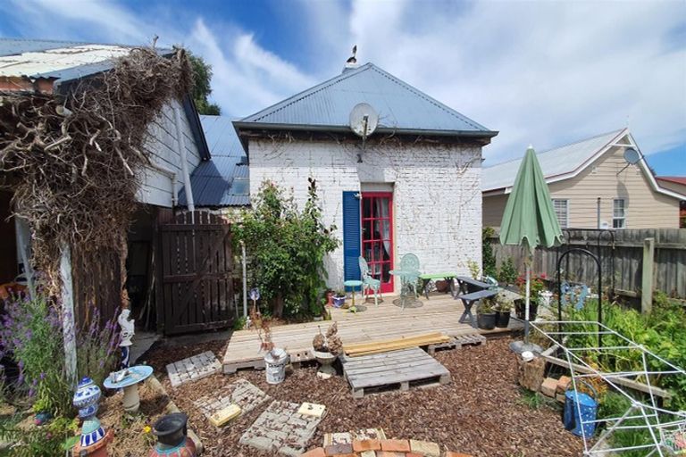 Photo of property in 14 Exeter Street, Waimate, 7924