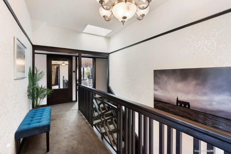 Photo of property in 323 The Terrace, Te Aro, Wellington, 6011