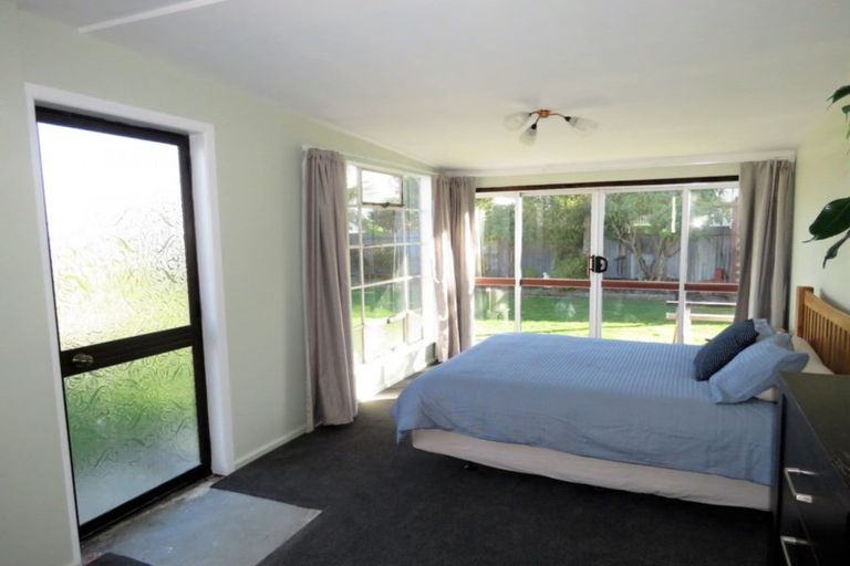 Photo of property in 16 Dalmeny Street, Oamaru North, Oamaru, 9400