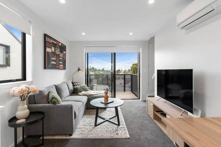 Photo of property in 48b Waimate Street, Clover Park, Auckland, 2023