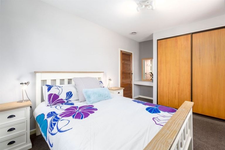 Photo of property in 214 Knowles Street, St Albans, Christchurch, 8052