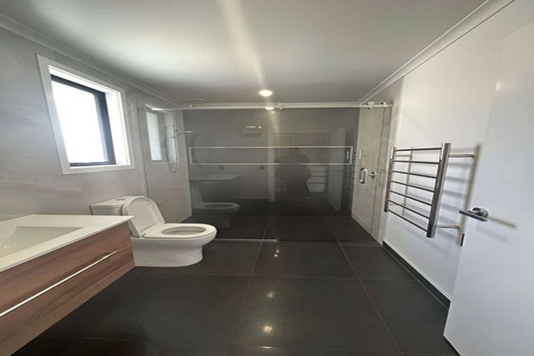 Photo of property in 16 Waterford Farm Road, Halswell, Christchurch, 8025