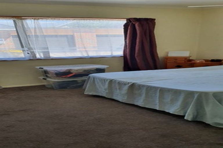 Photo of property in 1/300 Saint Aubyn Street, New Plymouth, 4310