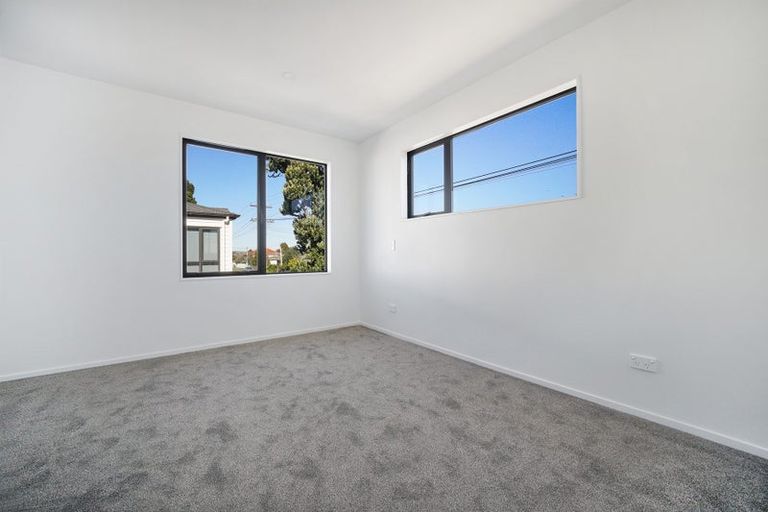 Photo of property in 129 Russell Road, Manurewa, Auckland, 2102