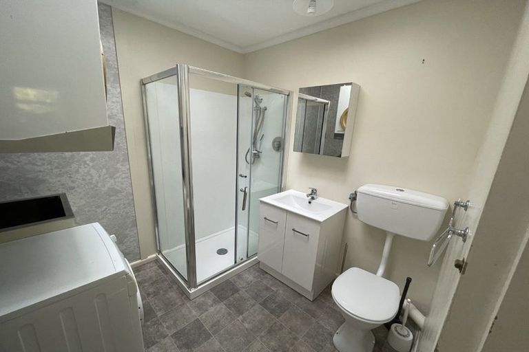 Photo of property in 8d Motueka Street, Ngaio, Wellington, 6035