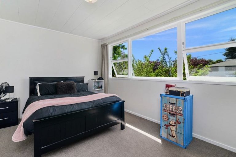 Photo of property in 8 Nikau Street, Springfield, Rotorua, 3015