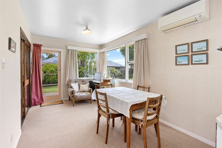 Photo of property in 122 Highsted Road, Casebrook, Christchurch, 8051