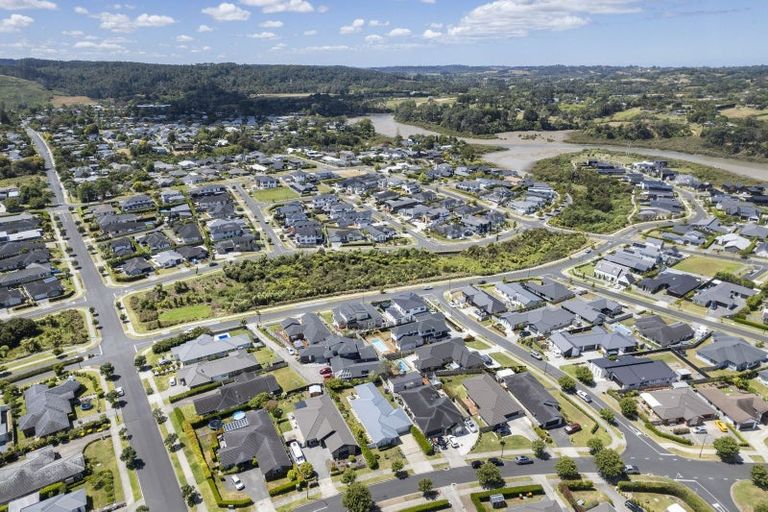 Photo of property in 5 Jessie Rise, Riverhead, 0820