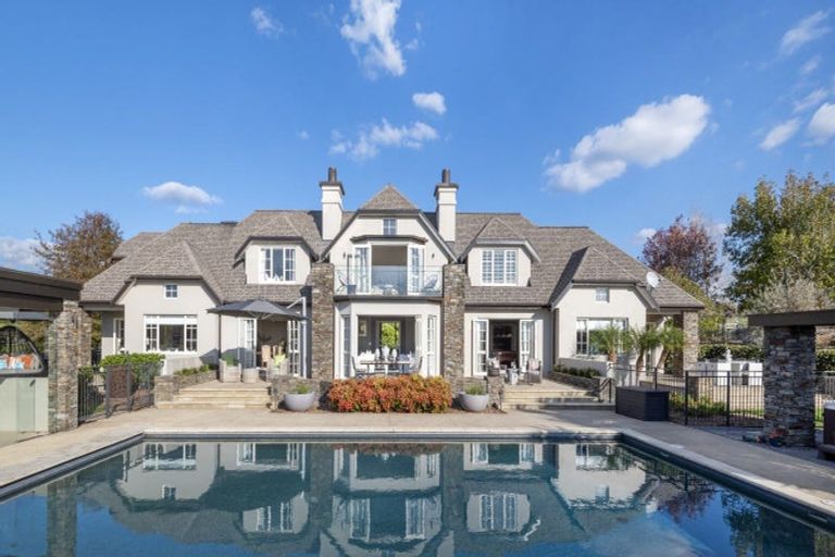 Photo of property in 38 Porterfield Road, Whitford, Howick, 2571