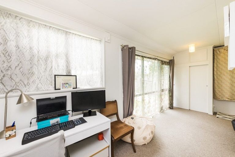 Photo of property in 800 Tremaine Avenue, Roslyn, Palmerston North, 4414