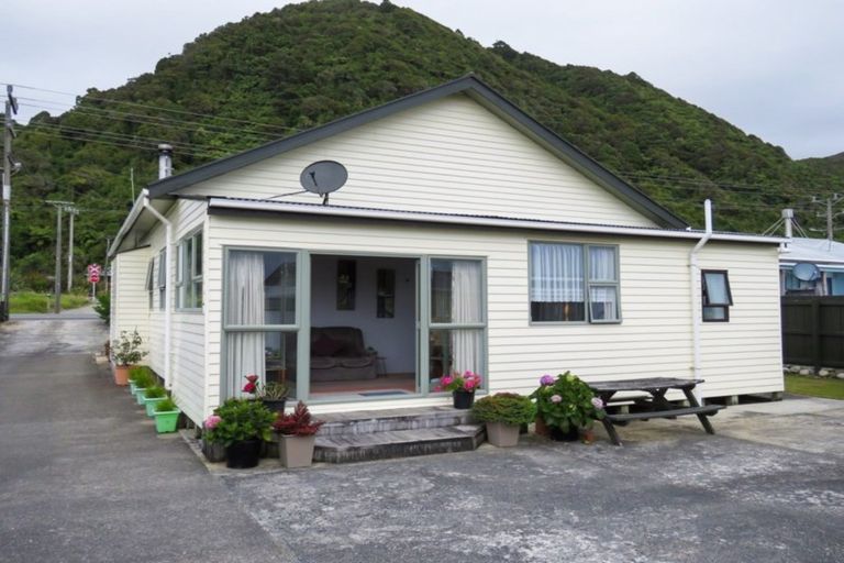 Photo of property in 149 Torea Street, Granity, 7823