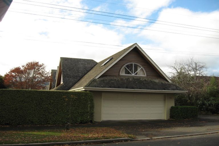 Photo of property in 112 Cannington Road, Maori Hill, Dunedin, 9010