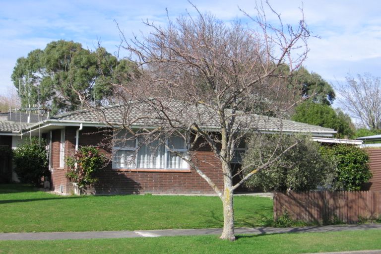 Photo of property in 102 Buick Crescent, Awapuni, Palmerston North, 4412