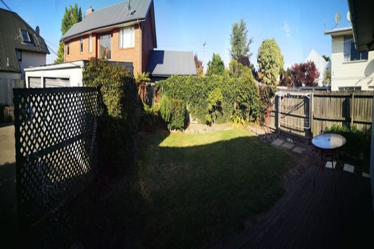 Photo of property in 3/30 Stoneyhurst Street, St Albans, Christchurch, 8014