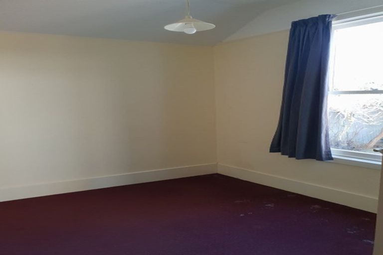 Photo of property in 36 Olliviers Road, Phillipstown, Christchurch, 8011