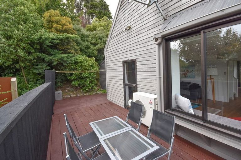 Photo of property in 1a Glengyle Street, Vauxhall, Dunedin, 9013