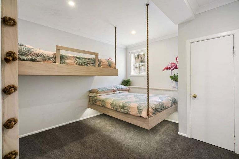 Photo of property in 2/22 Roseberry Avenue, Birkenhead, Auckland, 0626