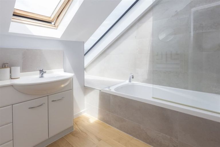 Photo of property in 4 Aranoni Track, Clifton, Christchurch, 8081