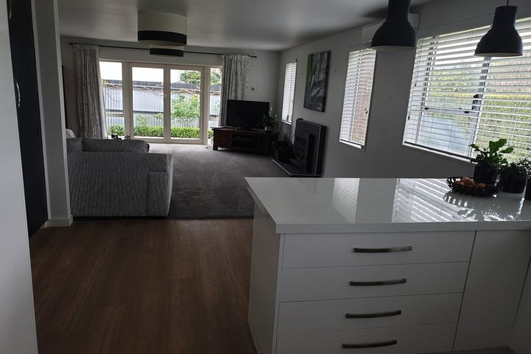 Photo of property in 1/35 Cranford Street, St Albans, Christchurch, 8014