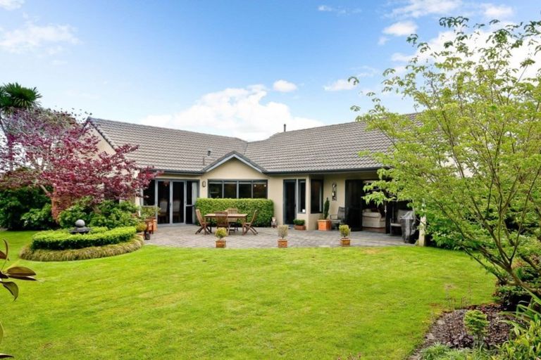 Photo of property in 75 Harrowfield Drive, Harrowfield, Hamilton, 3210