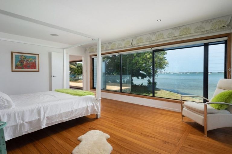 Photo of property in 12 Beach Grove, Omokoroa, 3114