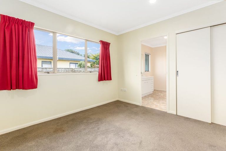 Photo of property in 58a Molesworth Street, Taita, Lower Hutt, 5011