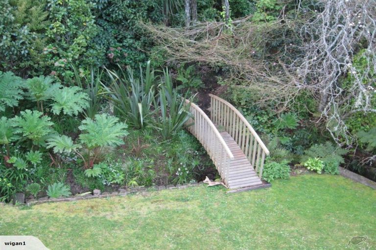 Photo of property in 6a Agra Crescent, Khandallah, Wellington, 6035