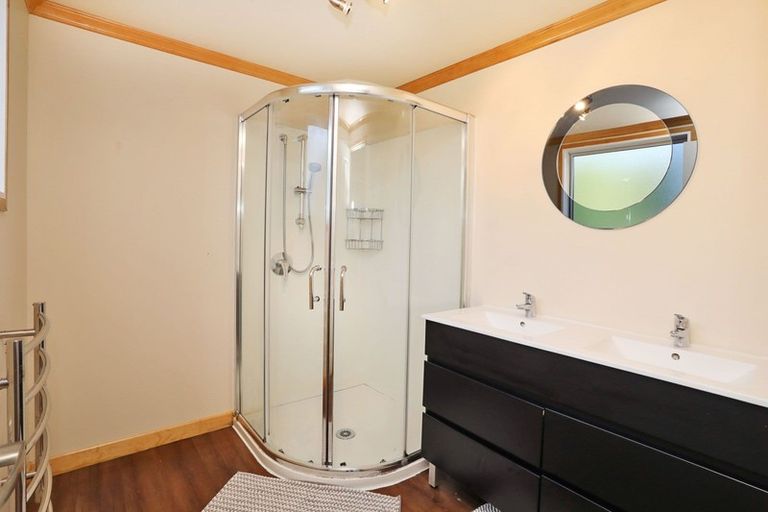 Photo of property in 10 Raymond Street, Bluff, 9814