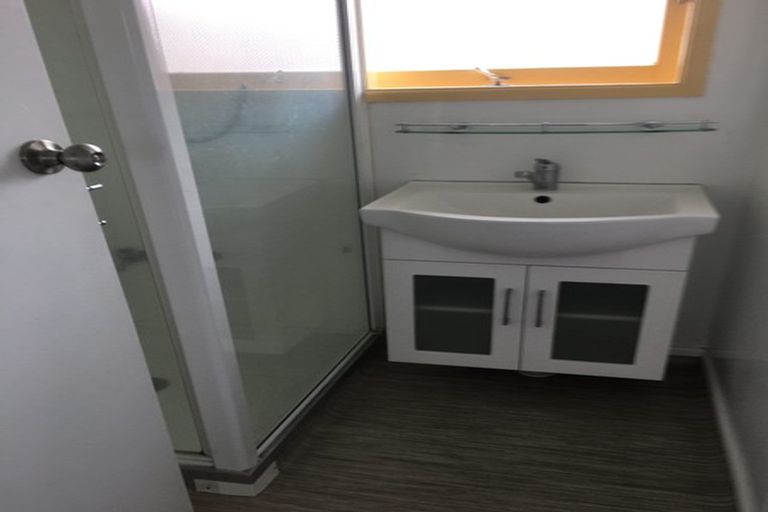 Photo of property in 9 Imrie Avenue, Mangere, Auckland, 2022