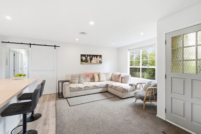 Photo of property in 7 Calbreath Place, Russley, Christchurch, 8042