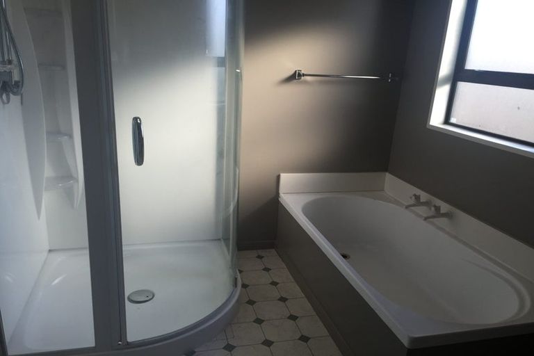 Photo of property in 1/32 Palatine Terrace, Huntsbury, Christchurch, 8022