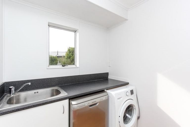 Photo of property in 41 Sunnyvale Street, Bell Block, New Plymouth, 4312