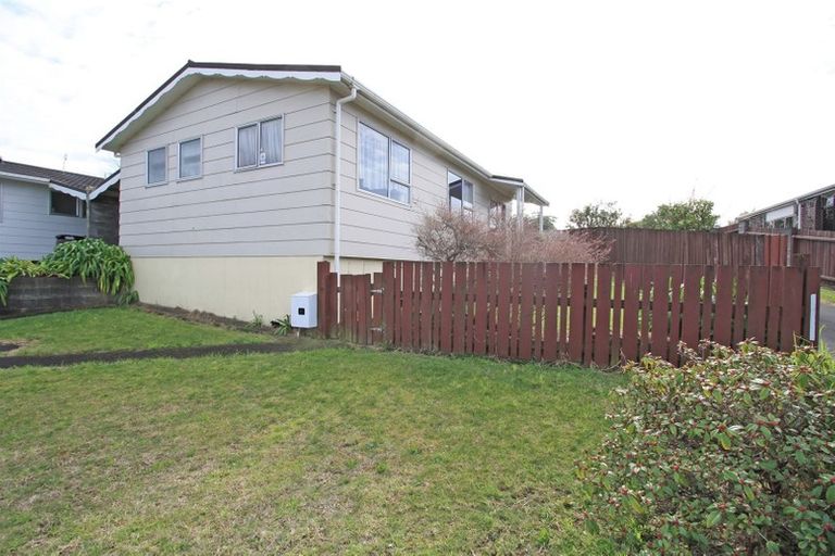 Photo of property in 1/18 Culzean Grove, Bell Block, New Plymouth, 4312