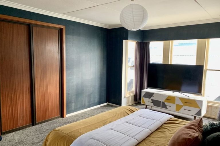 Photo of property in 23 Wharfe Street, South Hill, Oamaru, 9400