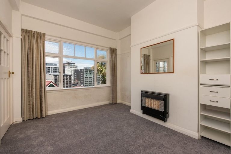 Photo of property in 21af1 Talavera Terrace, Kelburn, Wellington, 6012