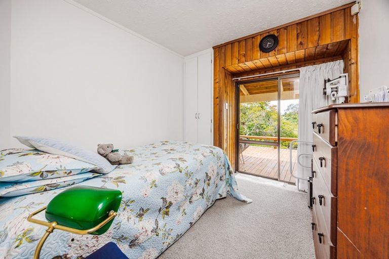Photo of property in 11a Kerswill Place, Pakuranga, Auckland, 2010