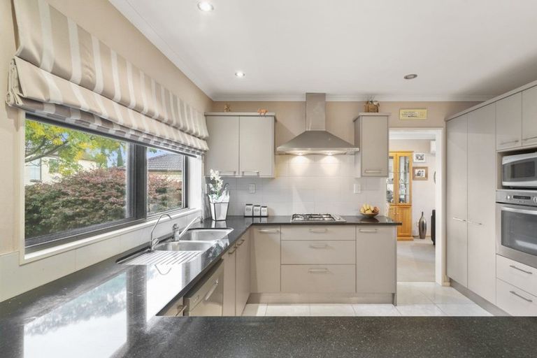 Photo of property in 16 Skelligs Drive, Flat Bush, Auckland, 2019