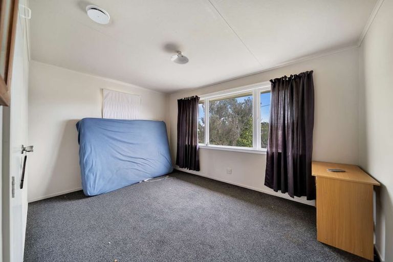 Photo of property in 1 George Street, Clinton, 9534