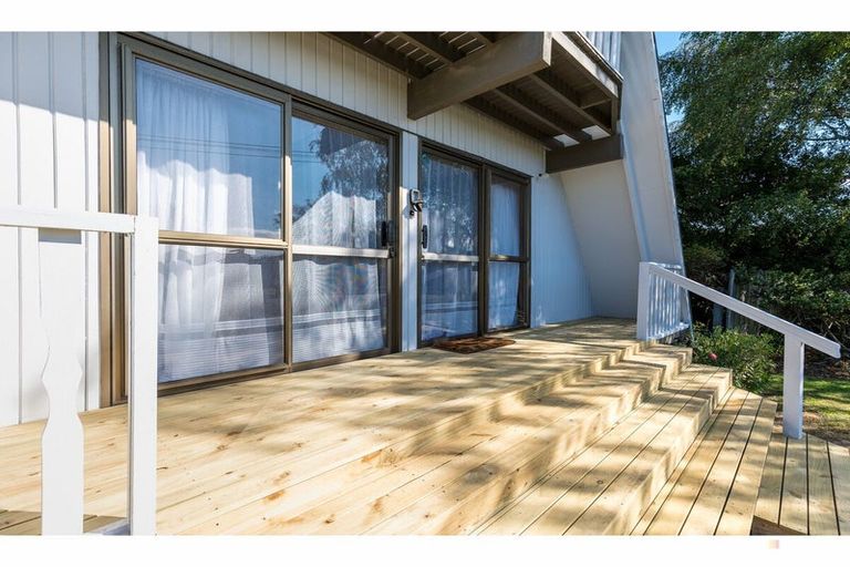 Photo of property in 7 Eaton Street, Waimate, 7924