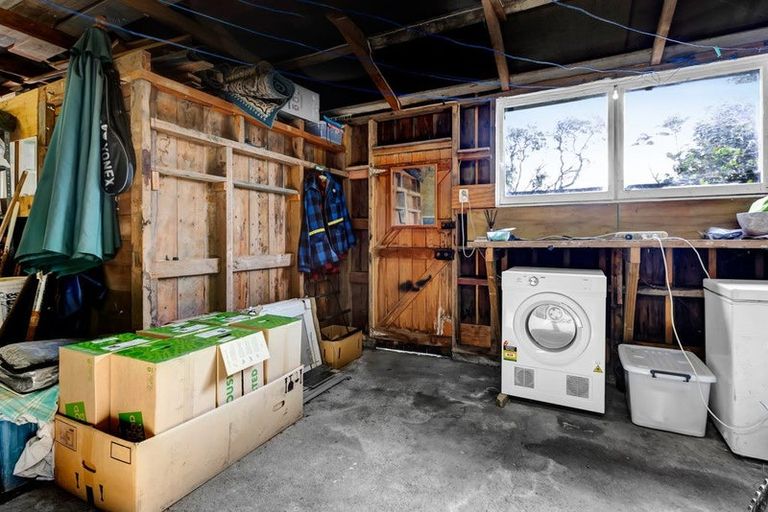 Photo of property in 37 Ballance Street, Lower Vogeltown, New Plymouth, 4310