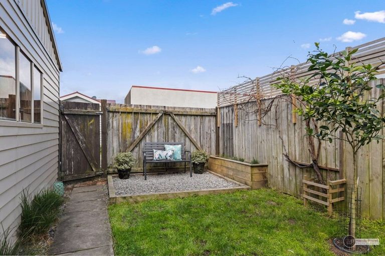 Photo of property in 116 Cuba Street, Petone, Lower Hutt, 5012