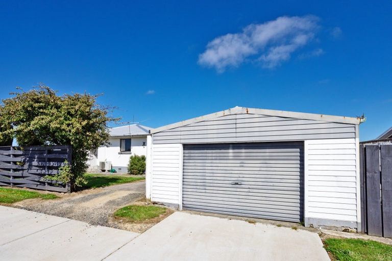 Photo of property in 16 Stirrat Street, Kingswell, Invercargill, 9812