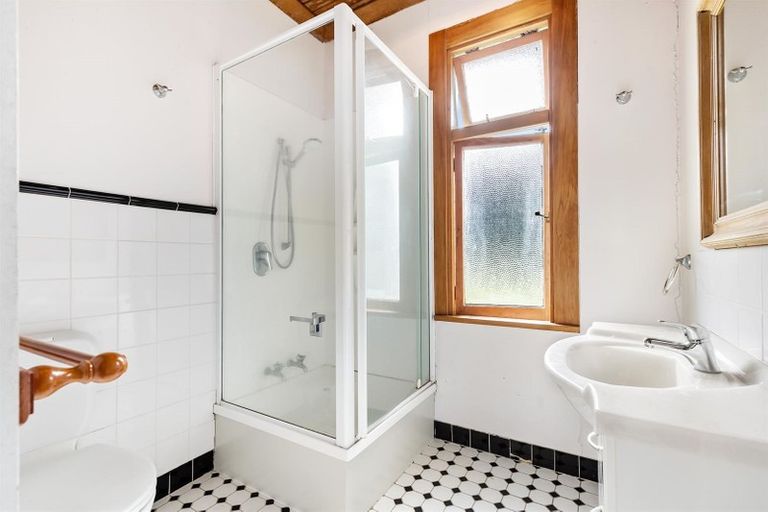 Photo of property in 11g Atkins Road, Luggate, Wanaka, 9382