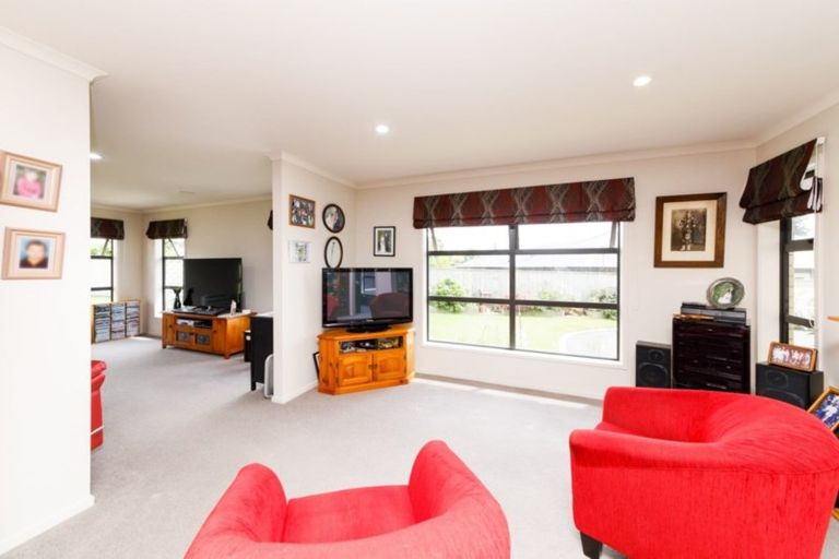 Photo of property in 8b Hanalin Drive, Marton, 4710